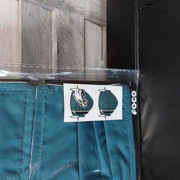 NFL  Philadelphia Eagles Adjustable Face Mask | FOCO | Adult - Picture 2 of 7